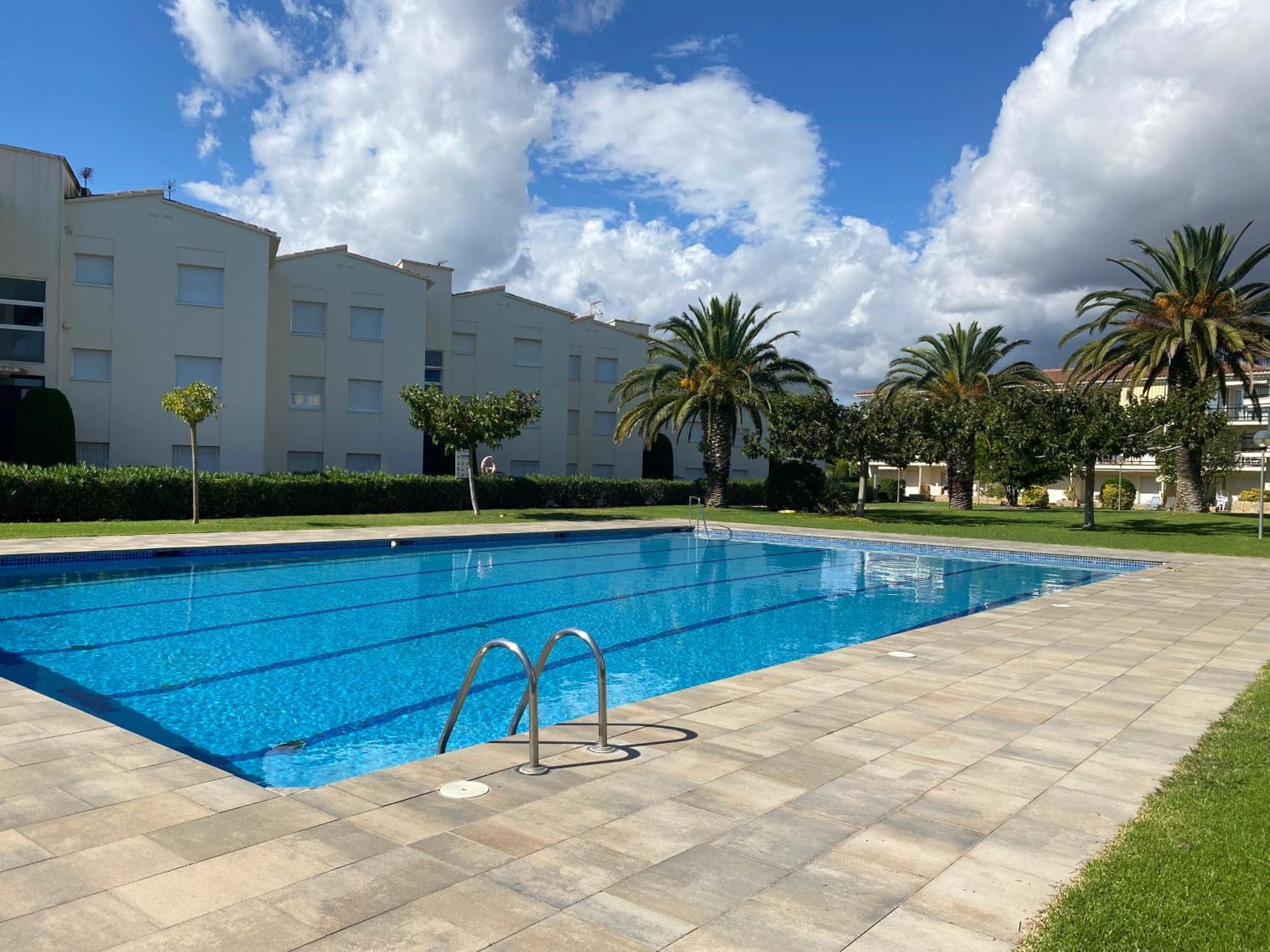 Apartament Amb Piscina I Aparcament - Baixos Amb Jardinet Apartment Calella De Palafrugell Exterior photo